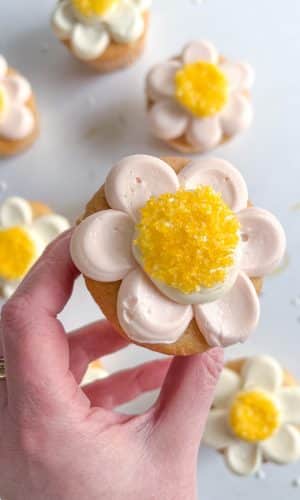 Daisy cupcakes by Whipped Bakeshop in Philly