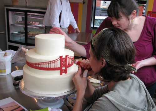 Decorating the Philly LOVE Cake with Casey Ray