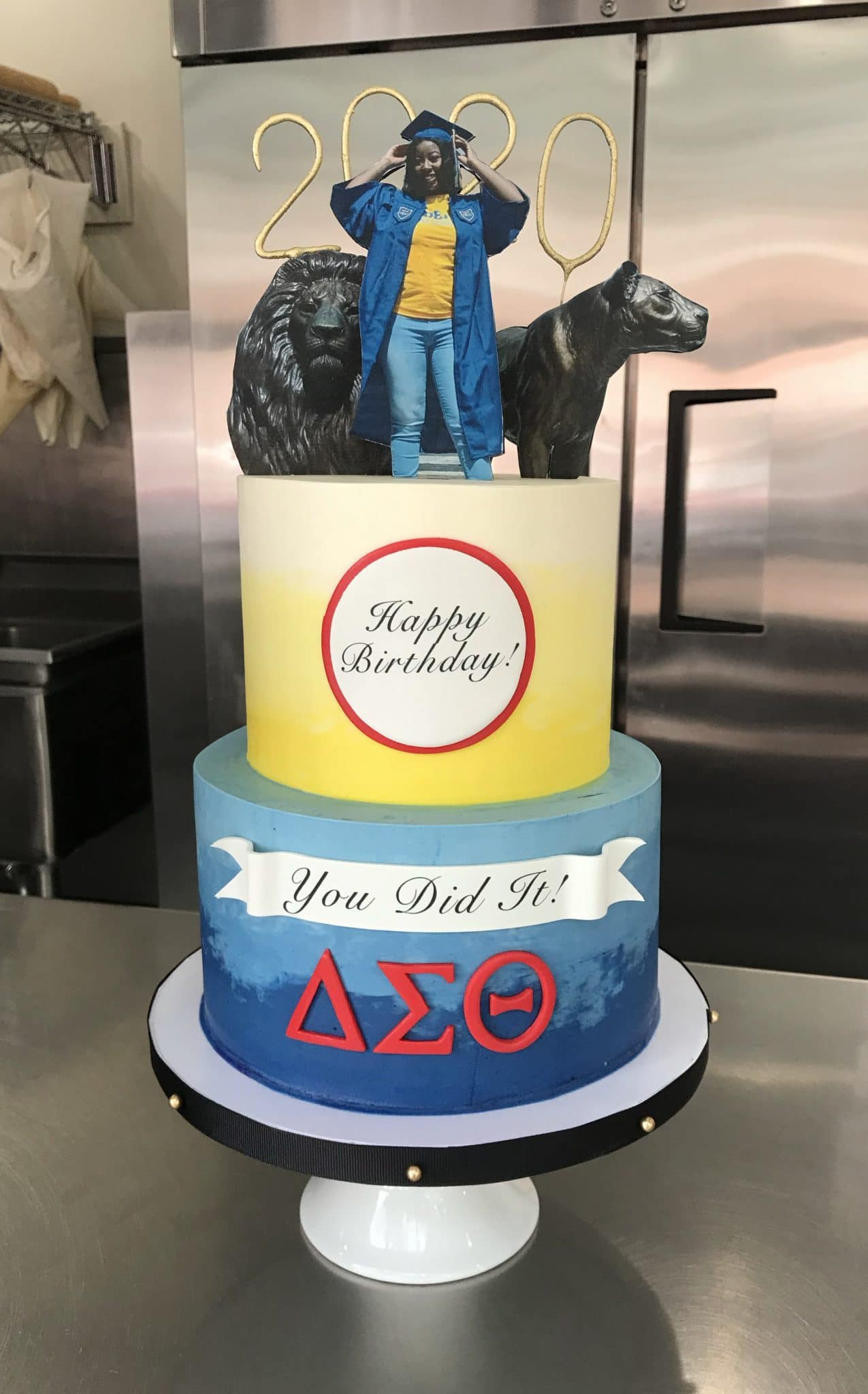 ombre-grad-cake-whipped-bakeshop