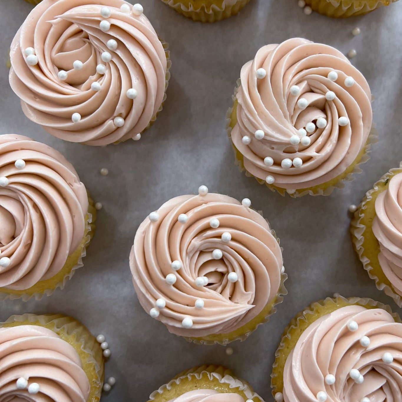 pretty pearl-cupcakes-whipped-bakeshop-2